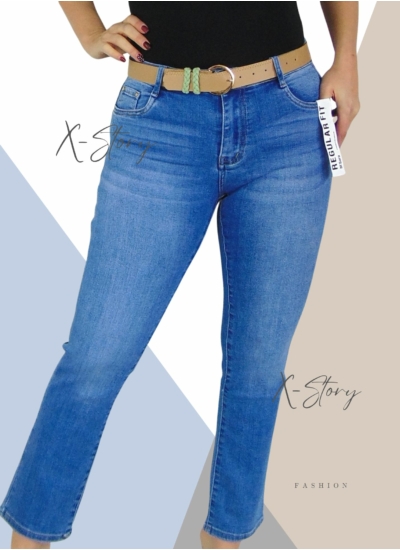 Egyenes szárú farmernadrág, övvel (PLUS SIZE méretek)