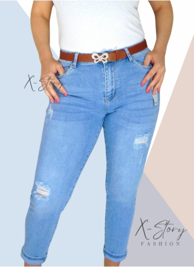 Enyhén szaggatott, sztreccsfarmernadrág, övvel (Plus size méretekben)