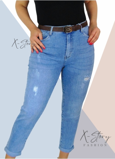 Momfit fazonú , szaggatott sztreccsfarmernadrág