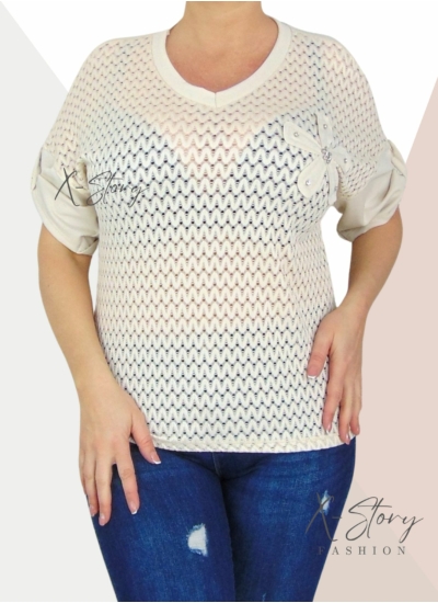 Elöl lyukacsos anyagú, virággal díszített felső (bézs)