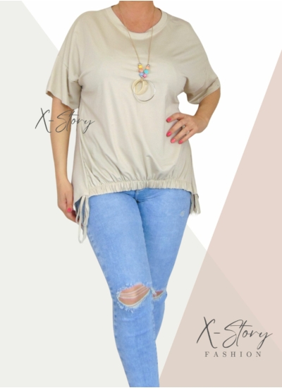 Elöl gumírozott , laza fazonú felső, nyaklánccal (világosbézs)