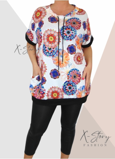 Kereknyakú, mintás tunika