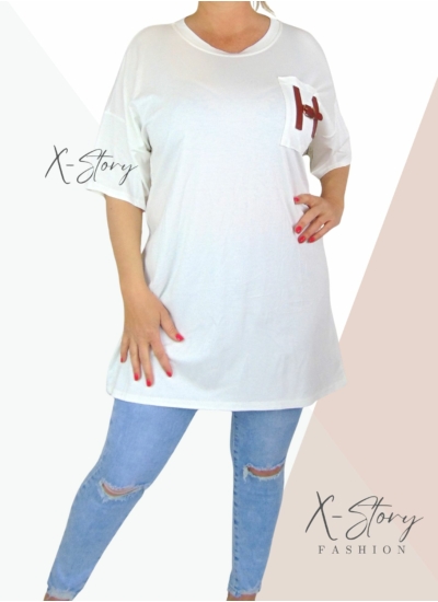 Zsebénél bőrrel díszített, pólótunika (fehér)