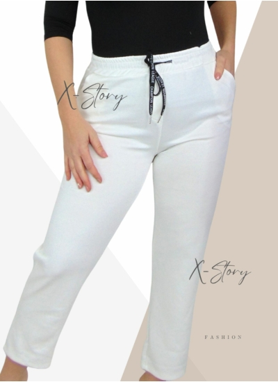 Nagyméretű,  gumisderekú melegítőhatású nadrág (fehér)