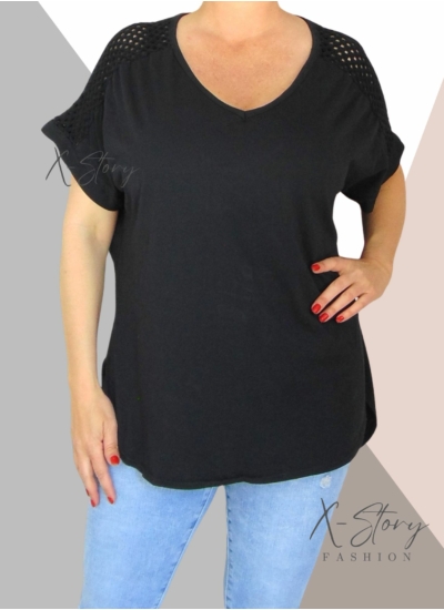 Vállán horgolt, hátul hosszított, laza fazonú felső (fekete)