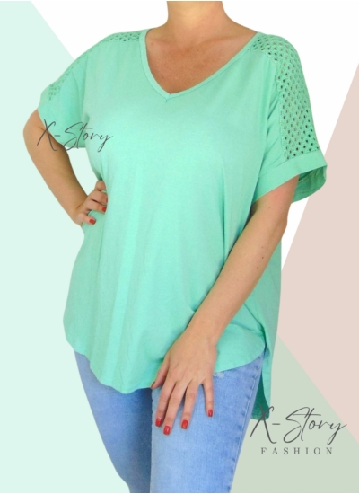 Vállán horgolt, hátul hosszított, laza fazonú felső (menta)