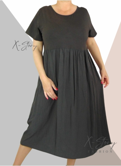 Nagyméretű hosszú ruha (csoki)