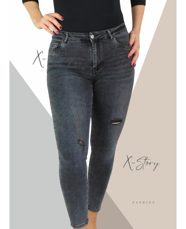 Szürke, enyhén szaggatott sztreccsfarmernadrág