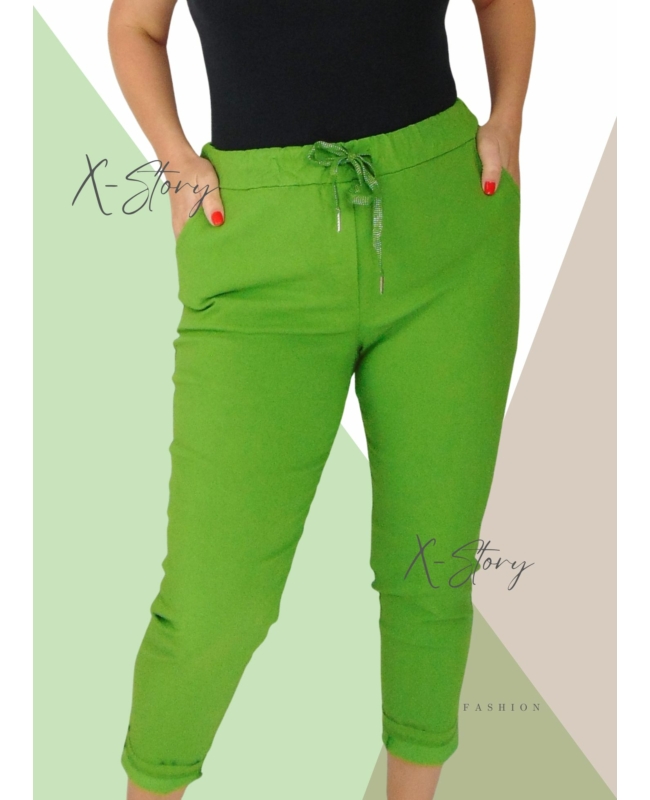 Gumis derekú, sztreccsvászon nadrág (avokádó zöld)