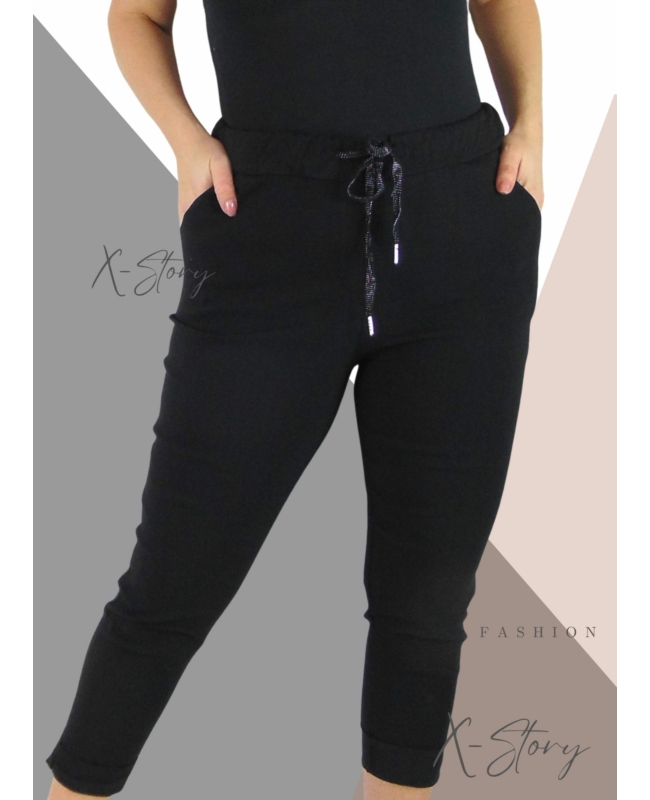 Gumis derekú, sztreccsvászon nadrág (fekete)