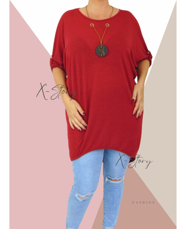 Hátul hosszított , vékonykötött tunika, nyaklánccal (bordó)