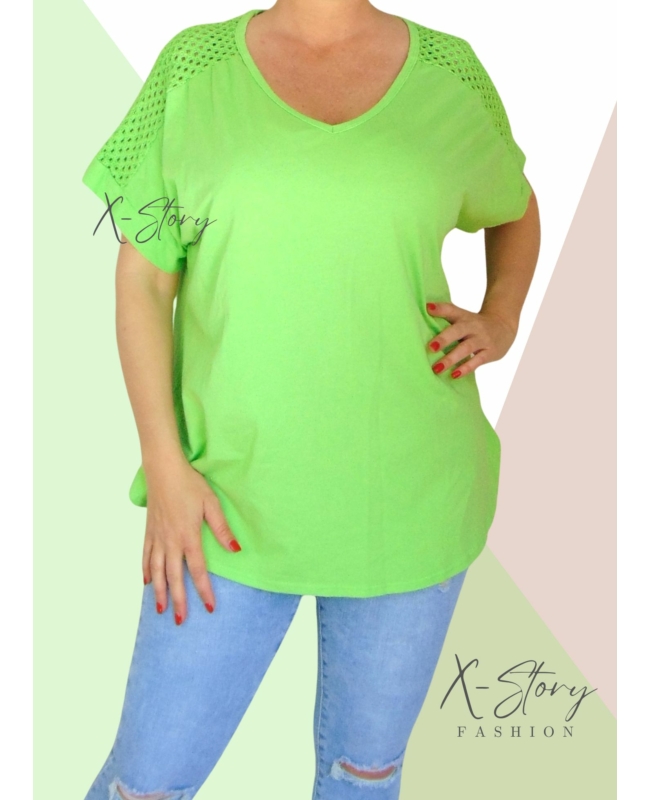 Vállán horgolt, hátul hosszított, laza fazonú felső (kivi)