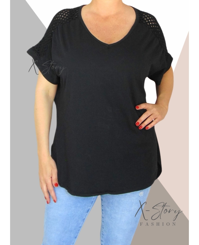 Vállán horgolt, hátul hosszított, laza fazonú felső (fekete)