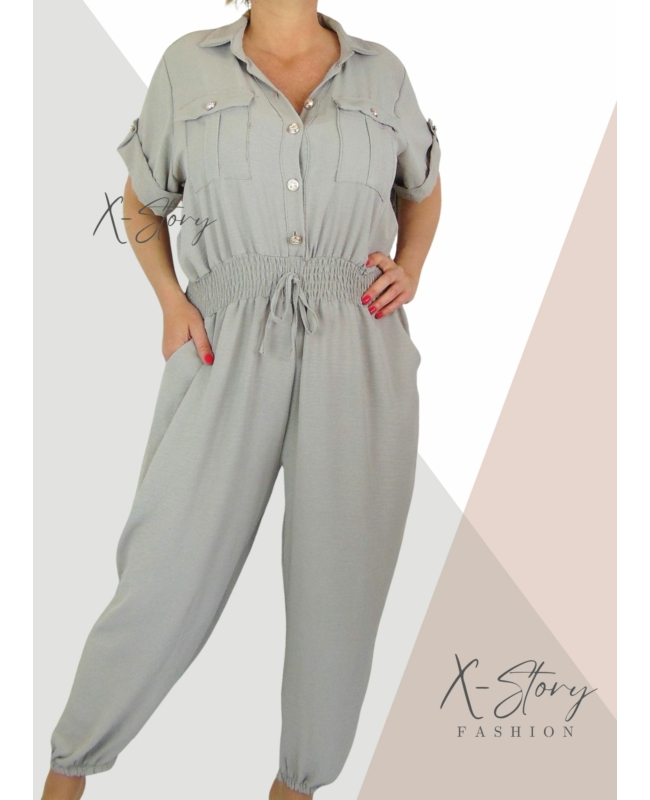 Nagyméretű, gumisderekú  overál  (bézs)